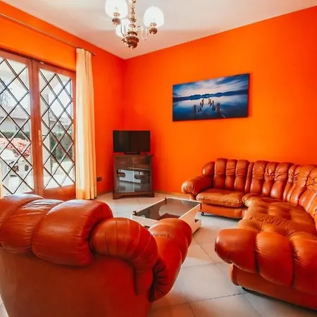 Casa La Quiete 度假居 阿罗纳